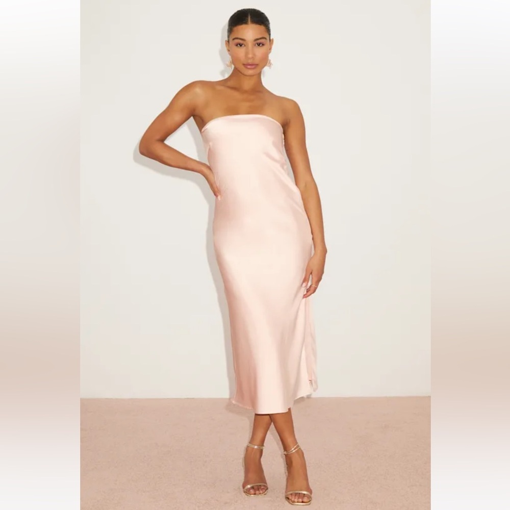 Lulus Effortless Bliss NWT XS Blush Pink Satin Strapless Cowl‎ Back Midi Dress